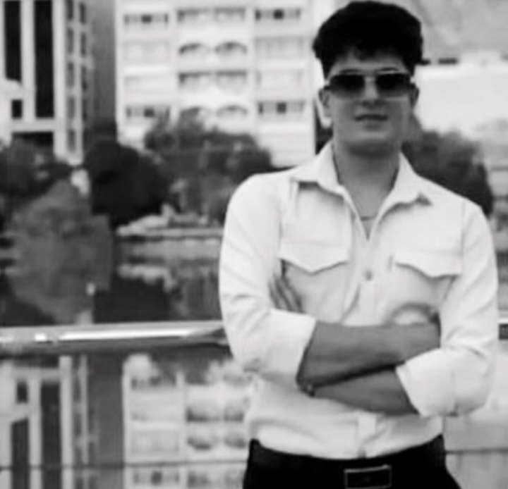 Amir Khodayi · امیر خدایی