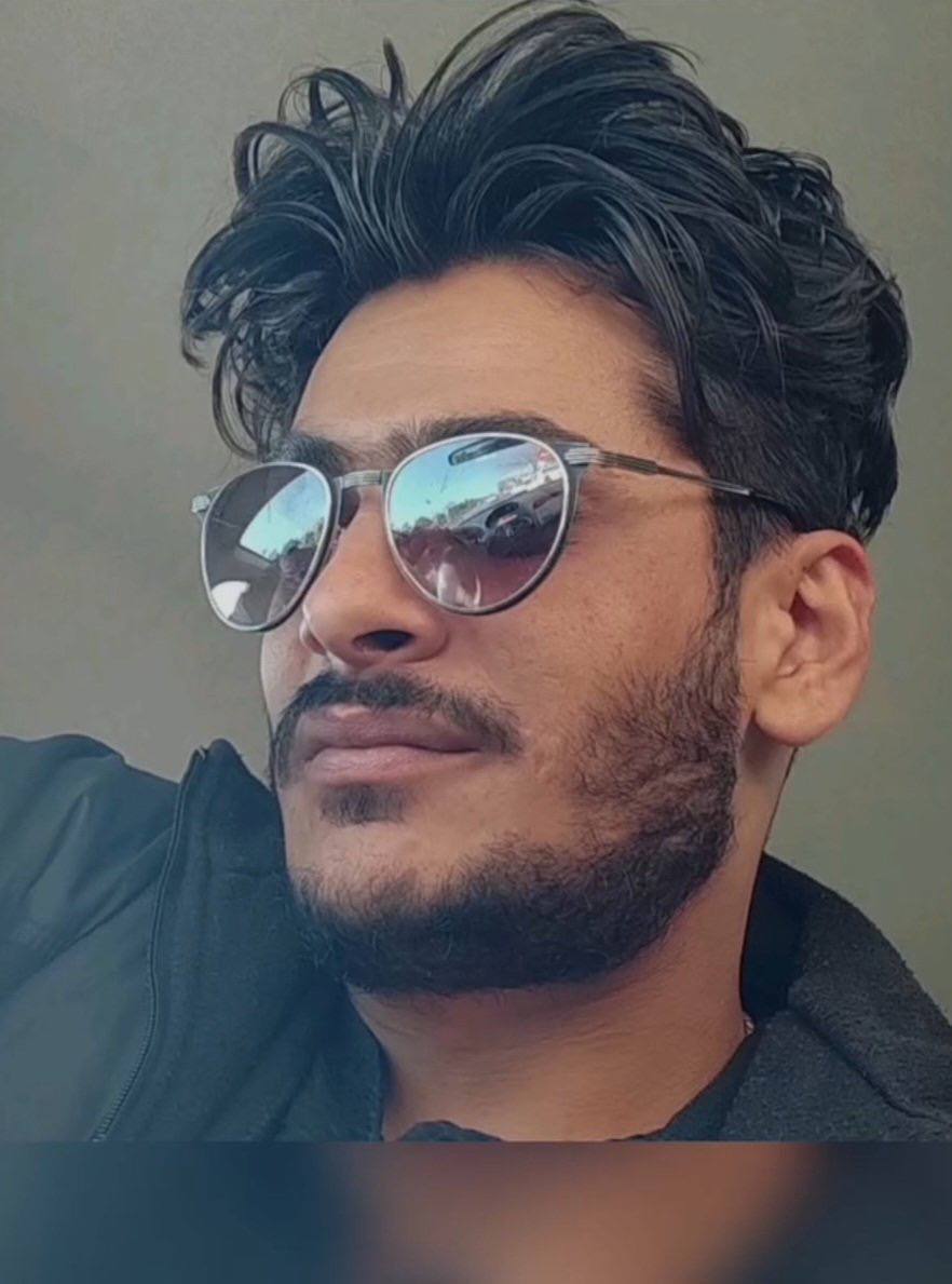 Payam Rakhbakhsh · پیام رخ بخش
