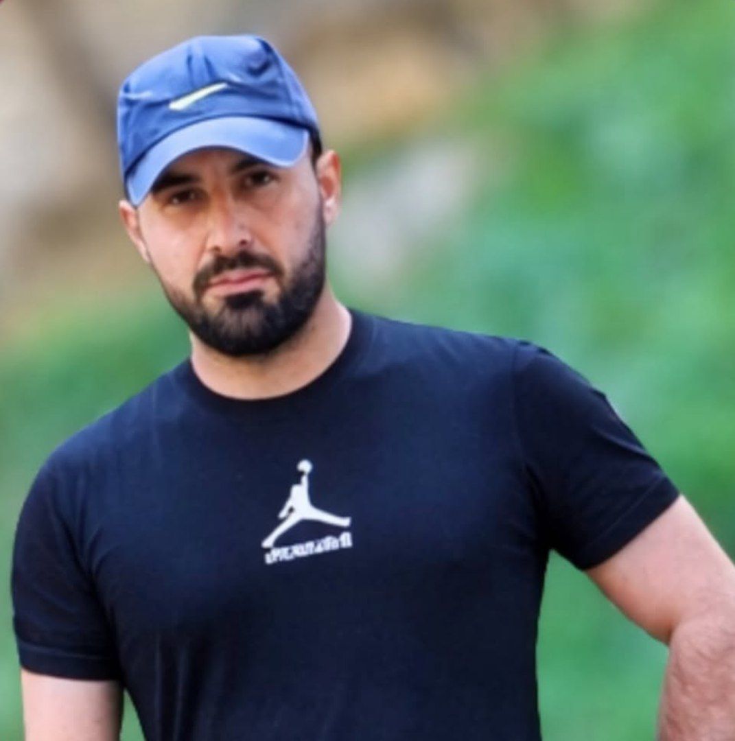Farzad Khiyardar · فرزاد خیردار