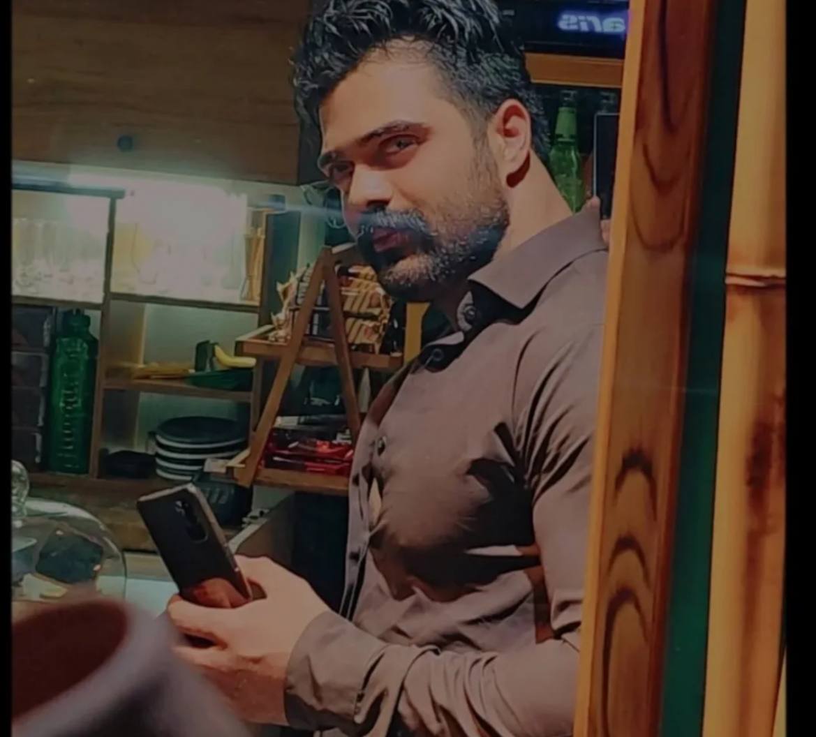 Elias Rafei · الیاس رافعی