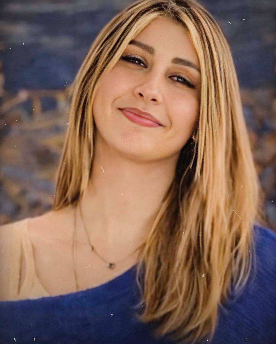 Mahsa Dezfulian Kermanshahi · مهسا دزفولیان کرمانشاهی