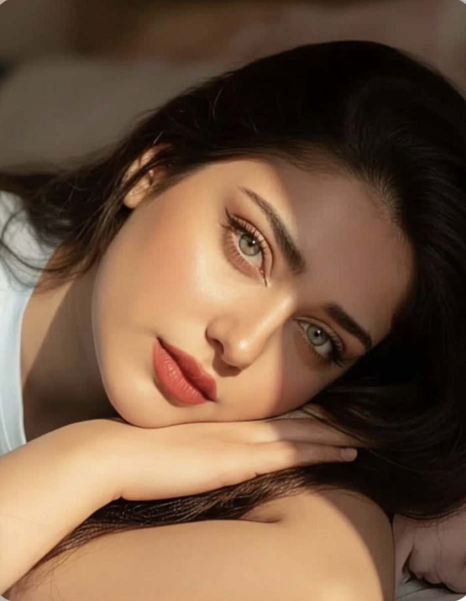 Recorded portrait of Neda Mohammadi
