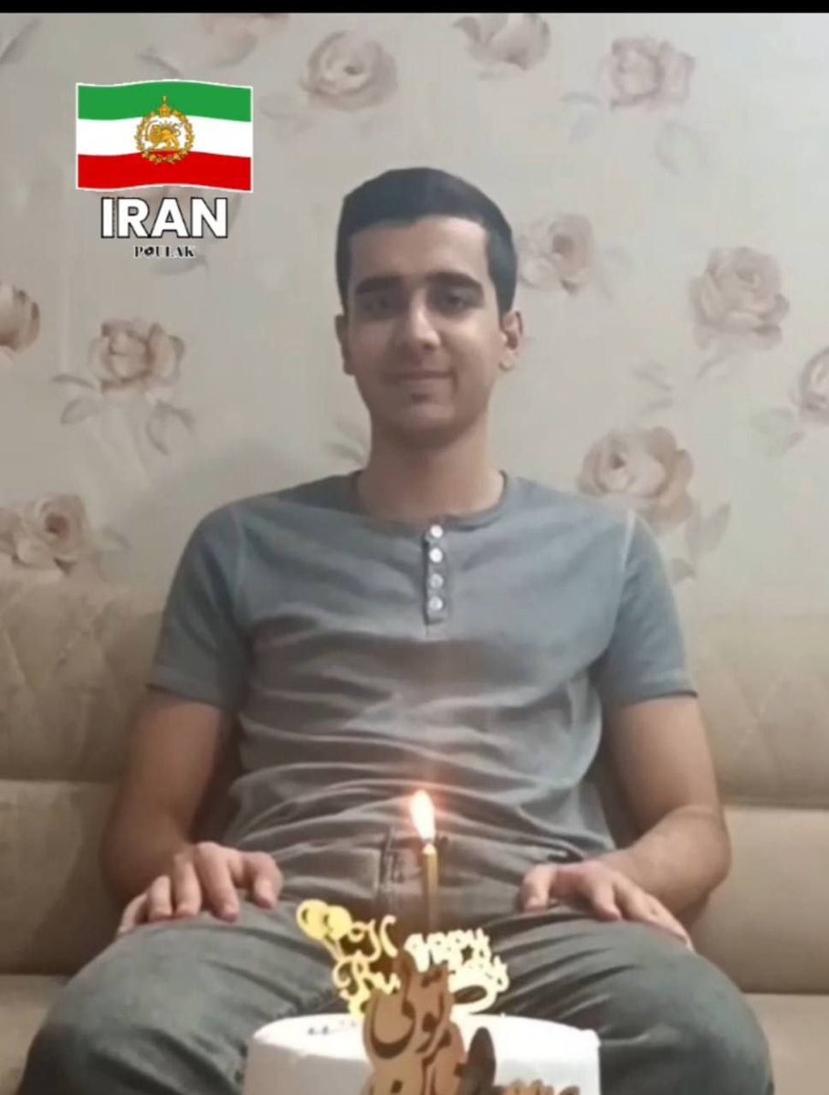 Nima Khamisabadi · نیما خمیس‌آبادی