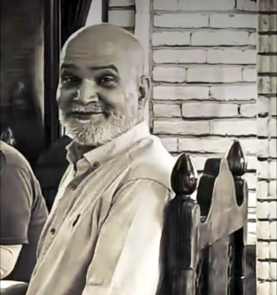 Akbar Mezlaghani · اکبر مزلقانی