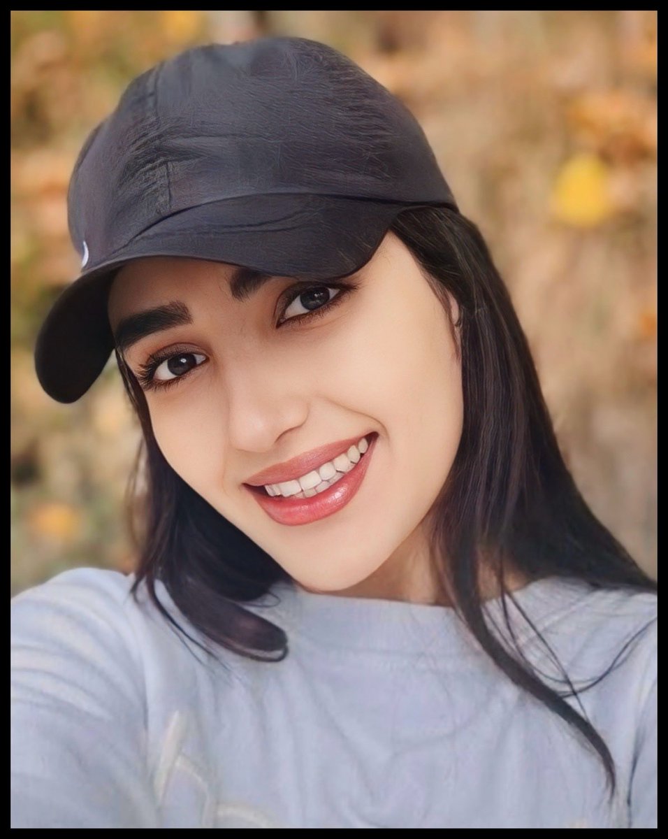 Fatemeh Abbasi · فاطمه عباسی