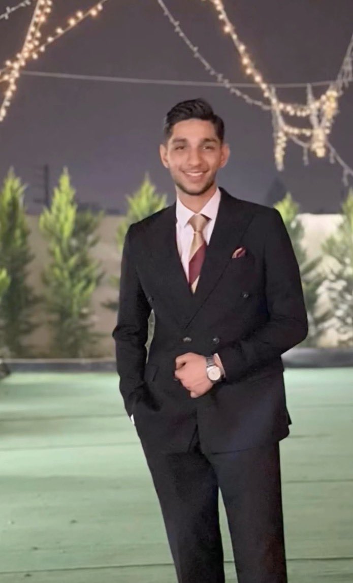 Erfan Azorde · عرفان آزرده