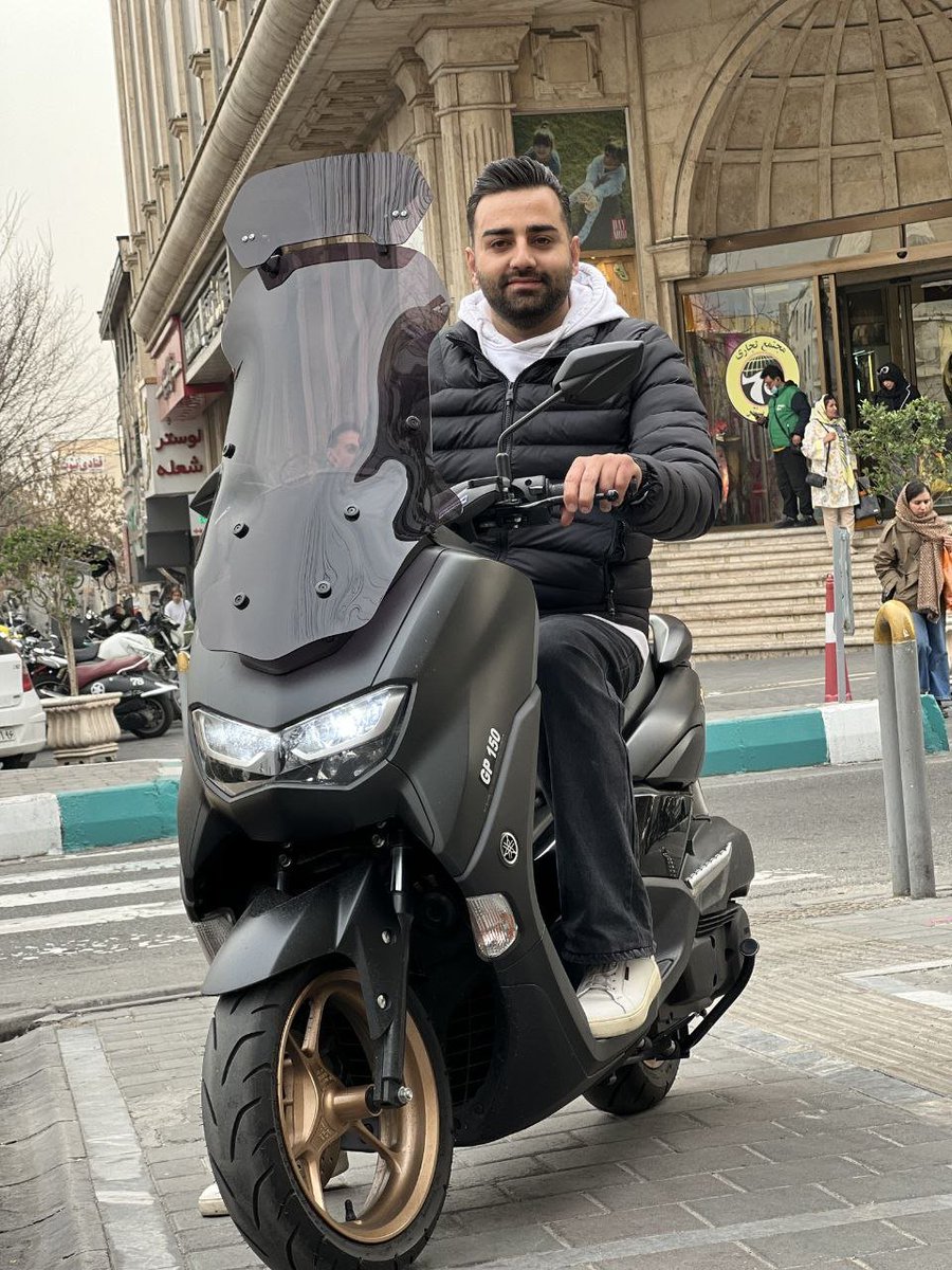 تصویر ثبتشده مجتبی دلاوری
