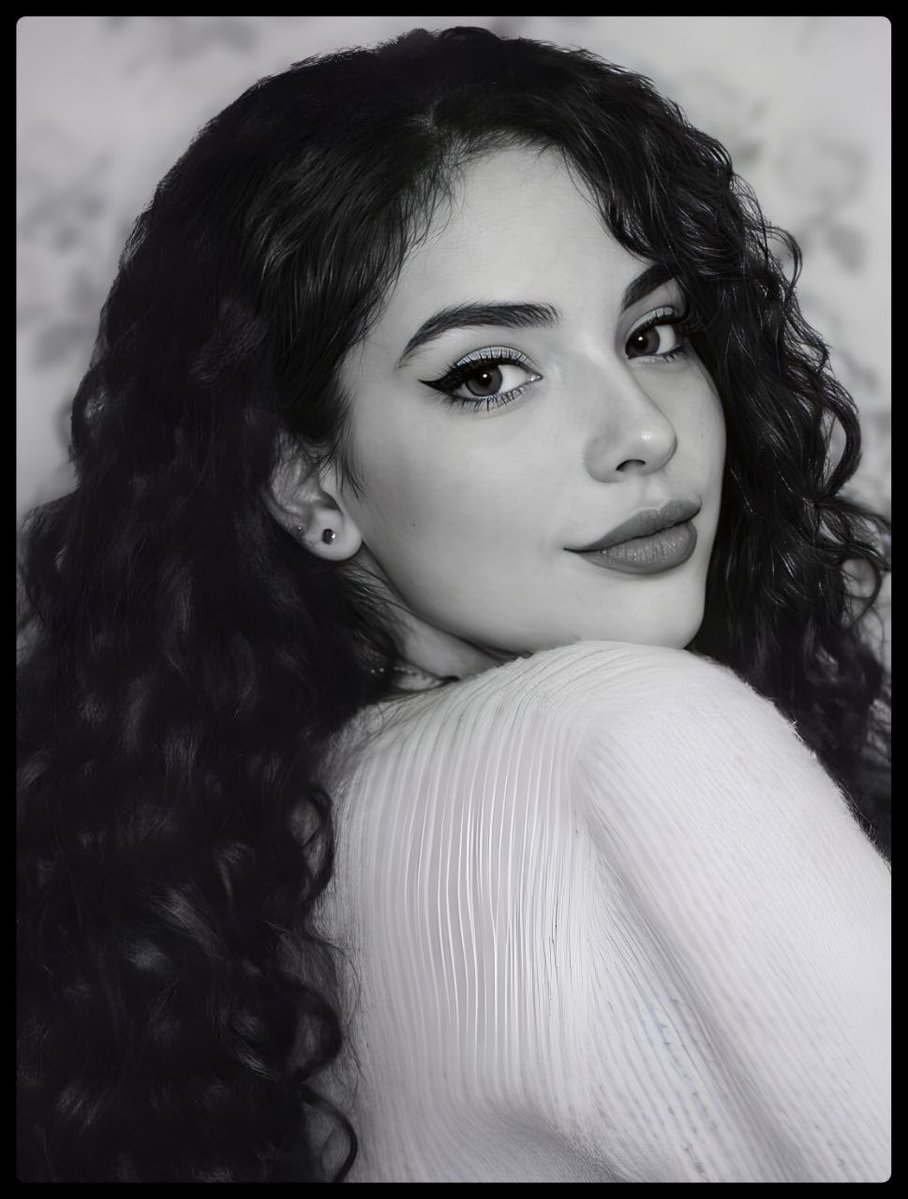 Aida Barasa · آیدا برآسا